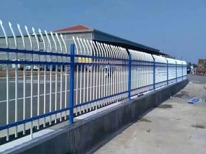 水泥围栏施工步骤有哪些？自己动手能省哪几步